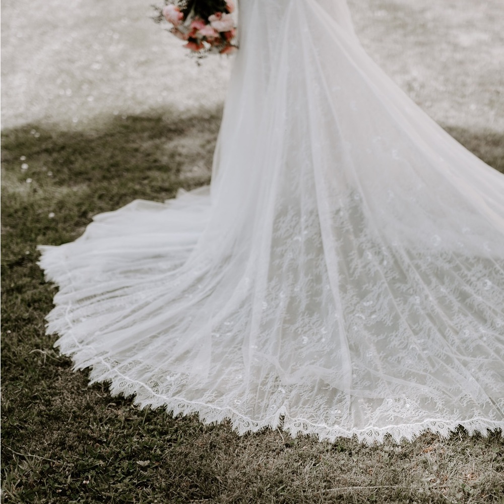 Grace Loves Lace Filamena Wedding Gown - Picture 14 of 16